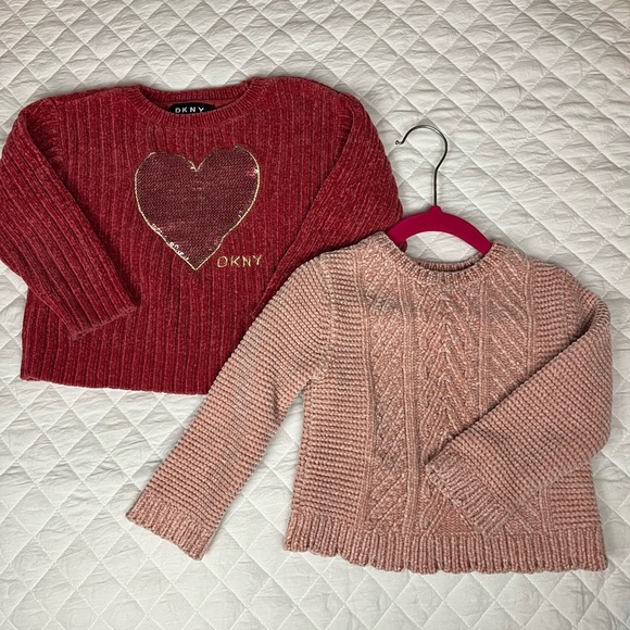 Girls 3T Valentine’s Sweaters - Tommy Bahama & DKNY- 3T & size unknown - Picture 1 of 11